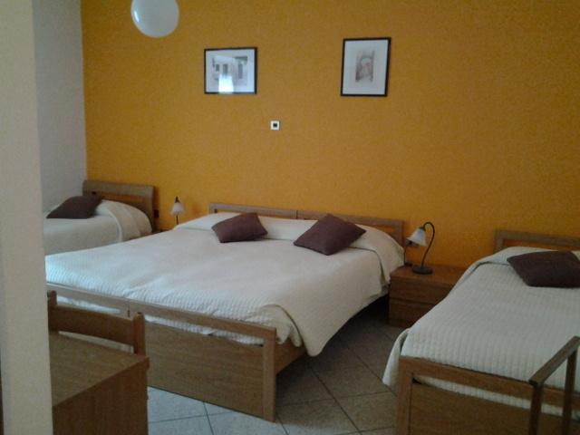 Albergo Del Cacciatore Cremeno Rom bilde